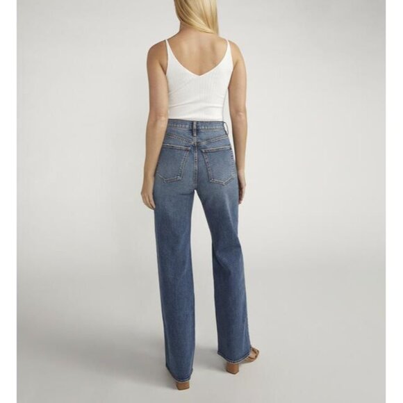 Silver Jeans Co Highly Desirable High Rise Trouser Jeans in Blue - Picture 3 of 5